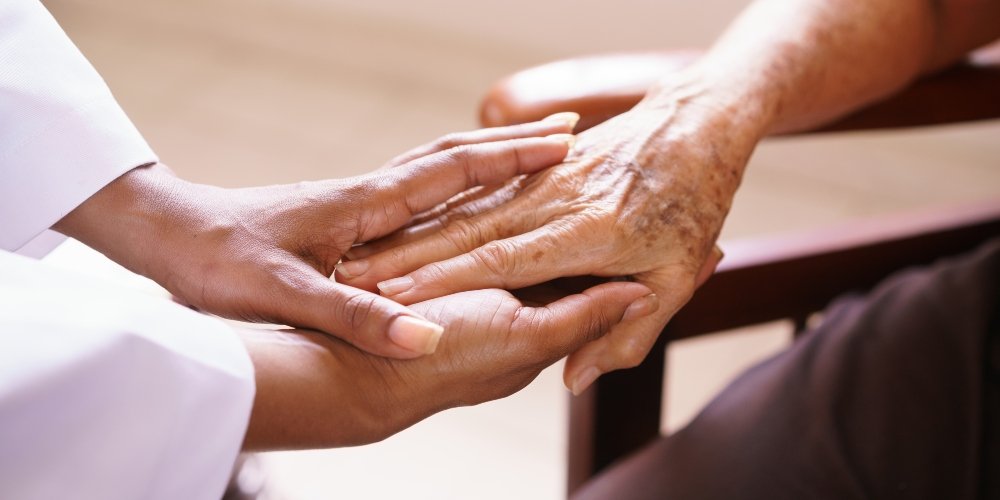 How Hospice Care and Assisted Living Work Hand in Hand