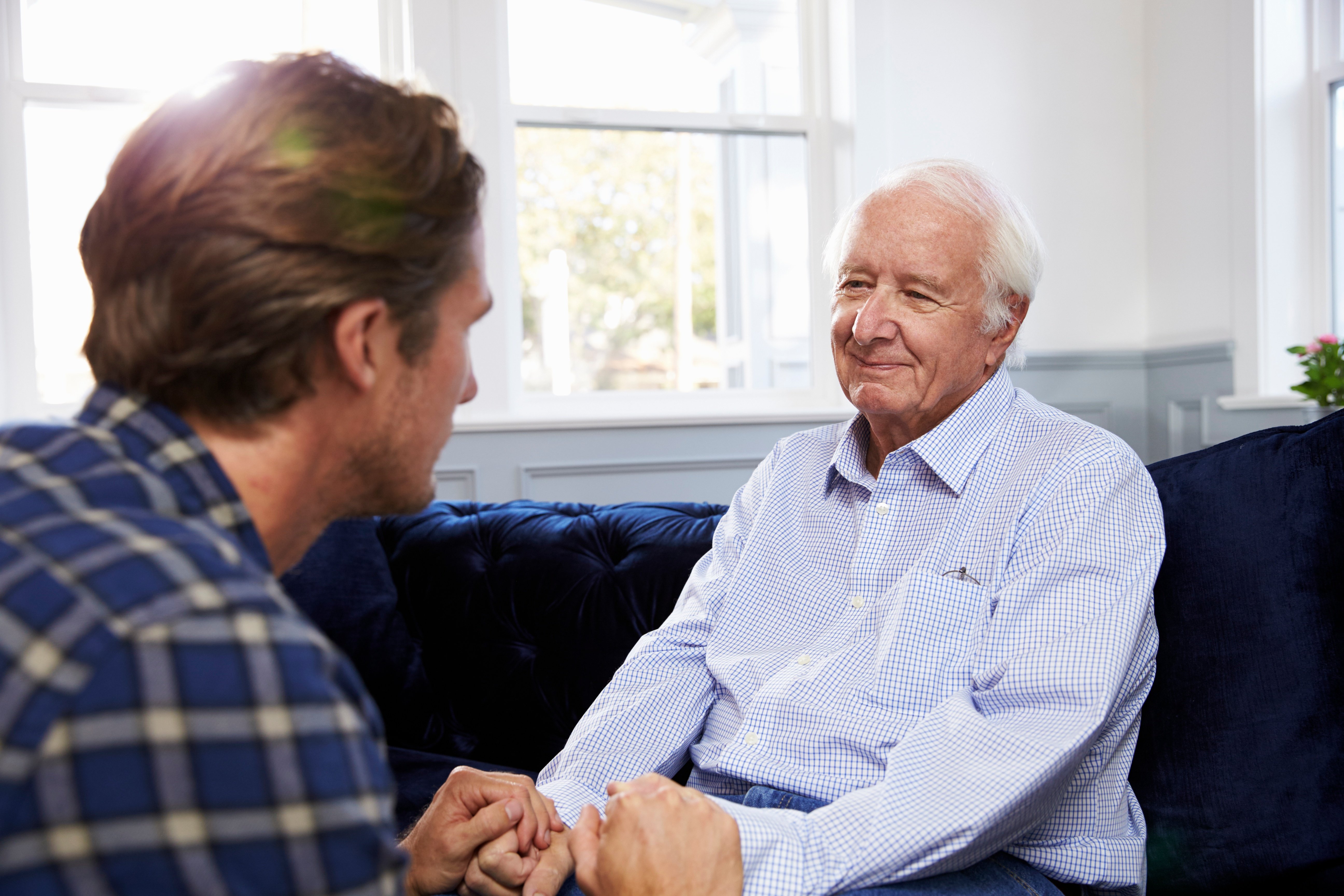 6 Ways to Approach a Resistive Parent About Assisted Living