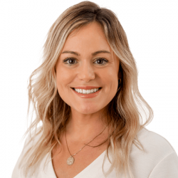 briana lachapelle portrait